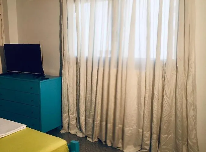 Apartament Plouto Isimeriahomz *