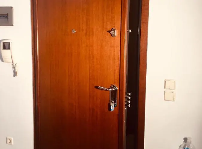 Apartment Plouto Isimeriahomz *